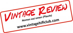 vintage review logo bianco con frase