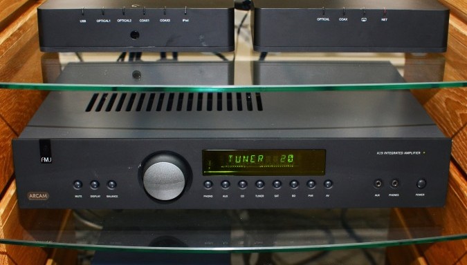 Arcam-FMJ-A19