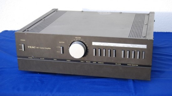 Teac-PA-7-Control-Amplifier